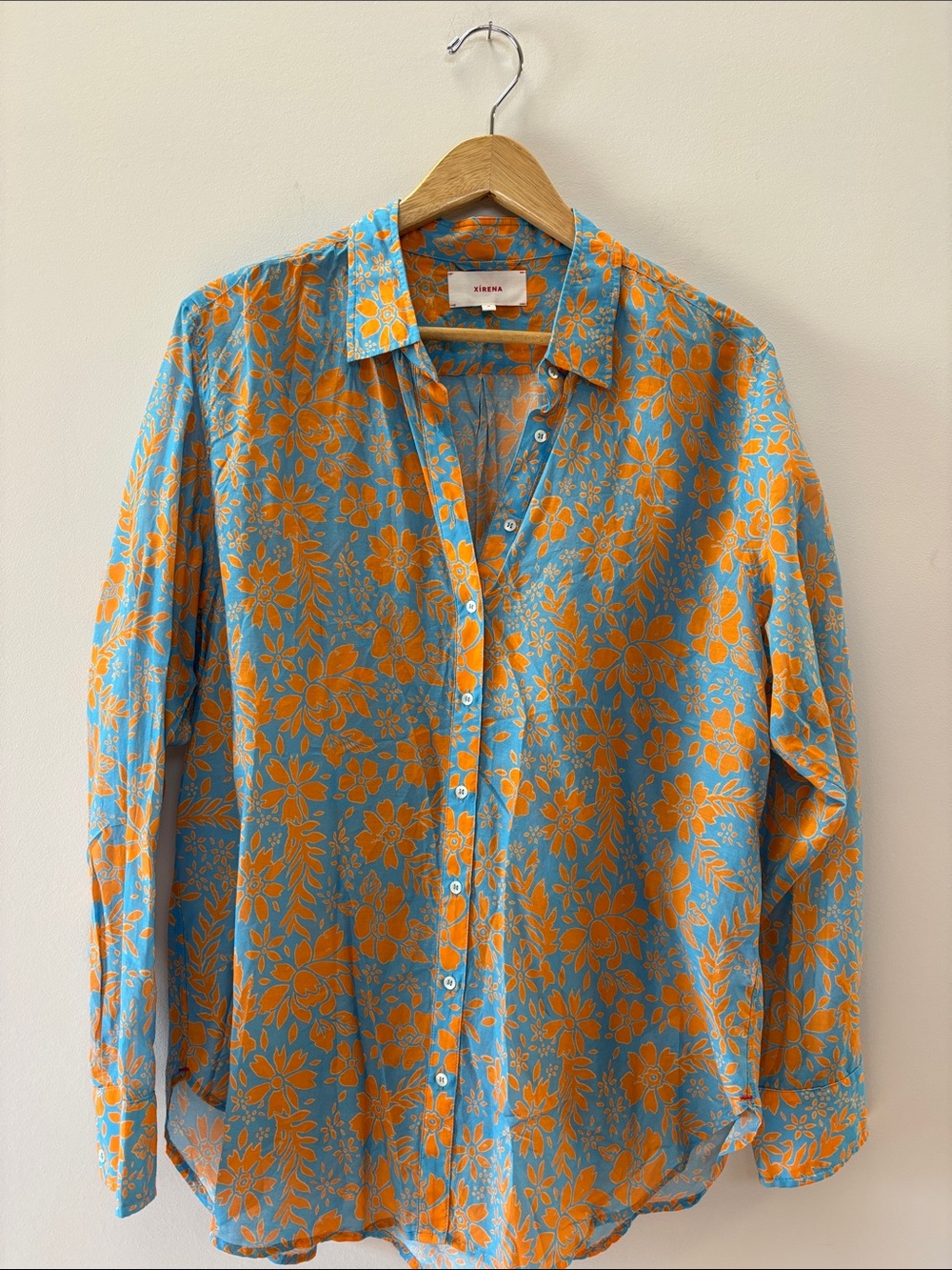 XiRENA Blue and Orange Floral Button-Up Shirt